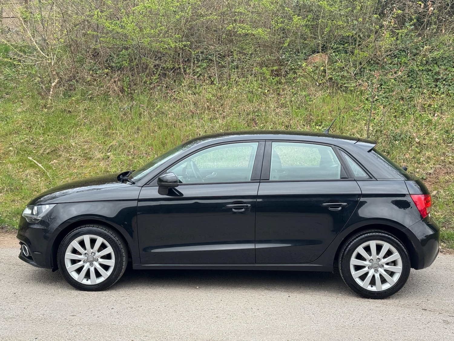 Used Audi A1 2014 for sale - 78099946: Photo 6