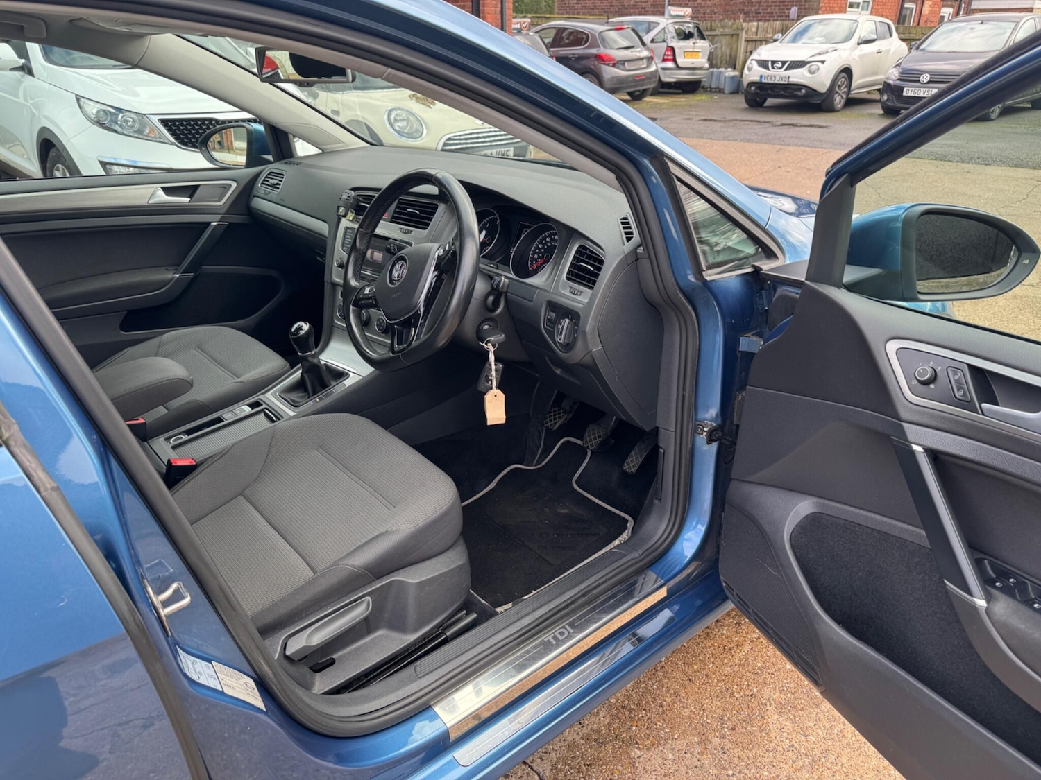 Used Volkswagen Golf 2014 for sale - 77709612: Photo 48