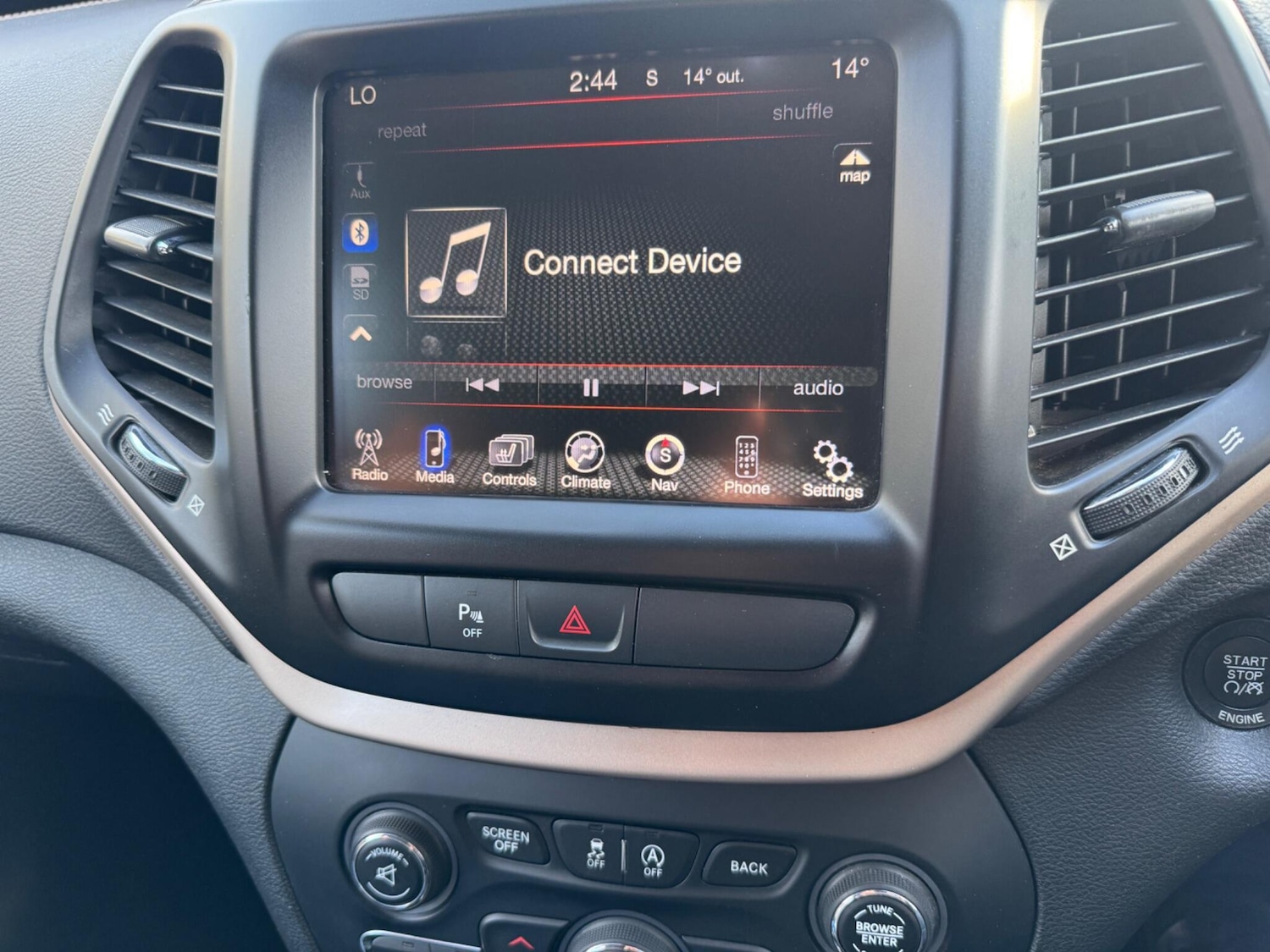 Used Jeep Cherokee 2015 for sale - 77683298: Photo 29