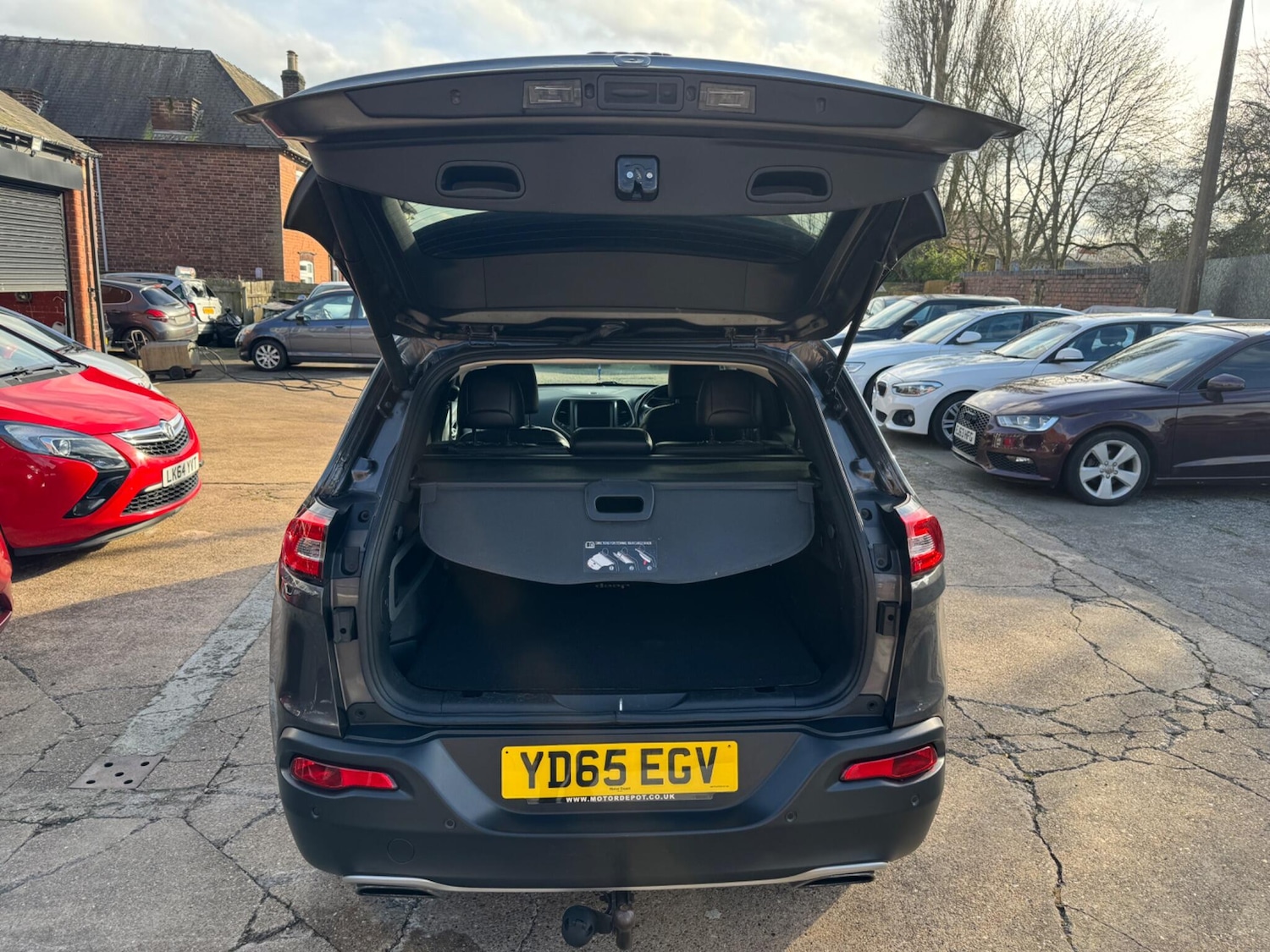 Used Jeep Cherokee 2015 for sale - 77683298: Photo 36