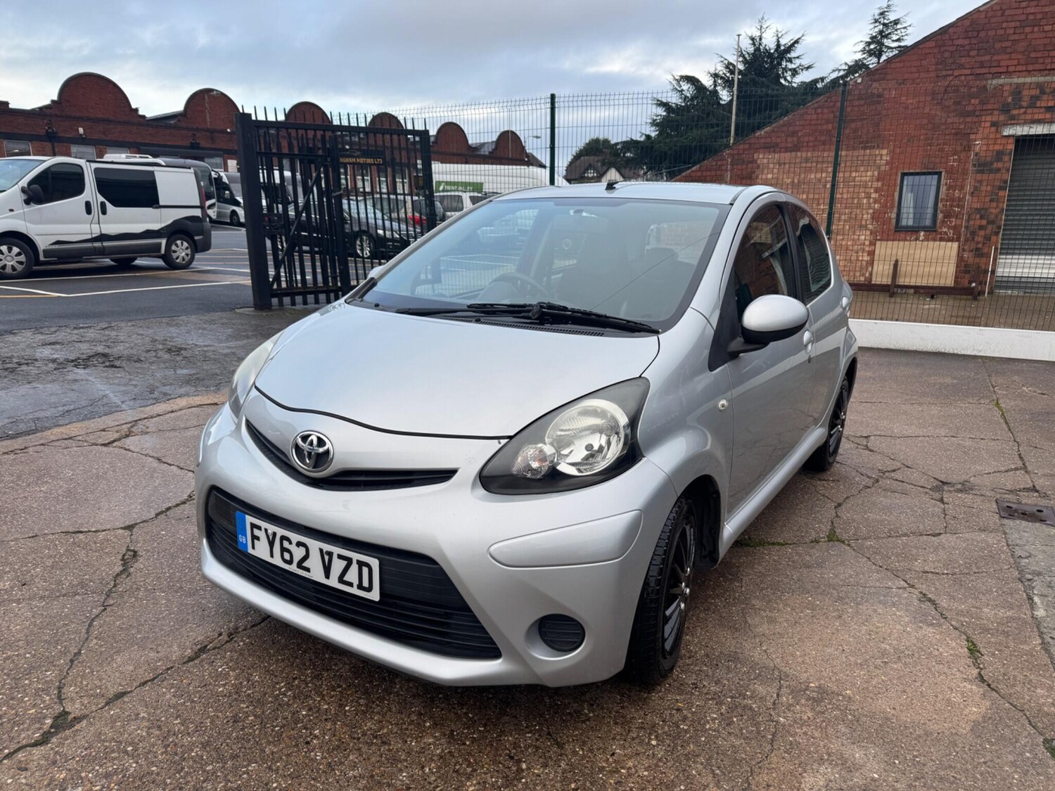 Used Toyota AYGO for sale - 77683829: Photo 10