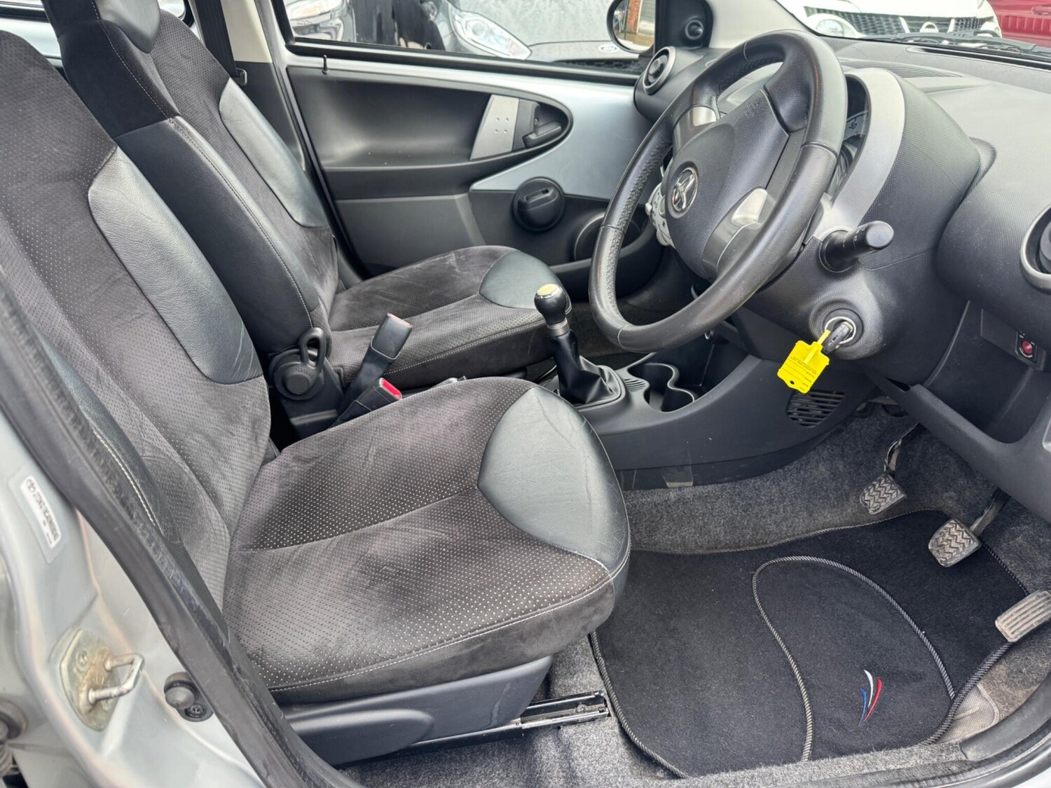 Used Toyota AYGO for sale - 77683829: Photo 12