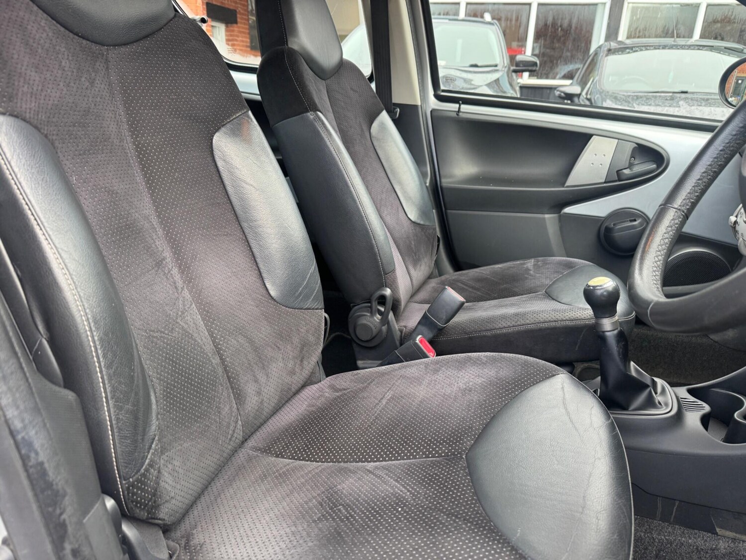 Used Toyota AYGO for sale - 77683829: Photo 13