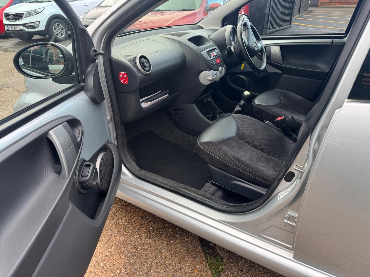 Used Toyota AYGO for sale - 77683829: Photo 22