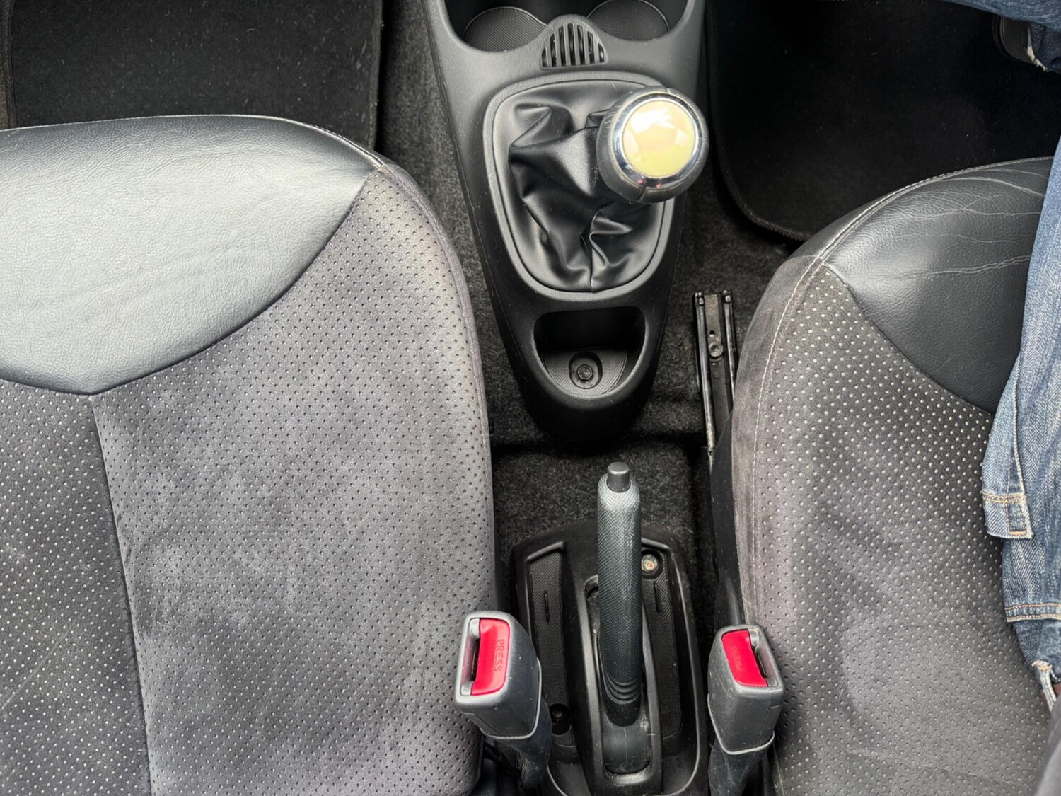 Used Toyota AYGO for sale - 77683829: Photo 27