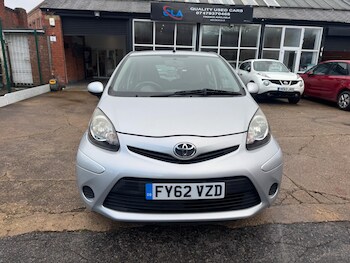 Used Toyota AYGO 2012 for sale - 77683829: Photo
