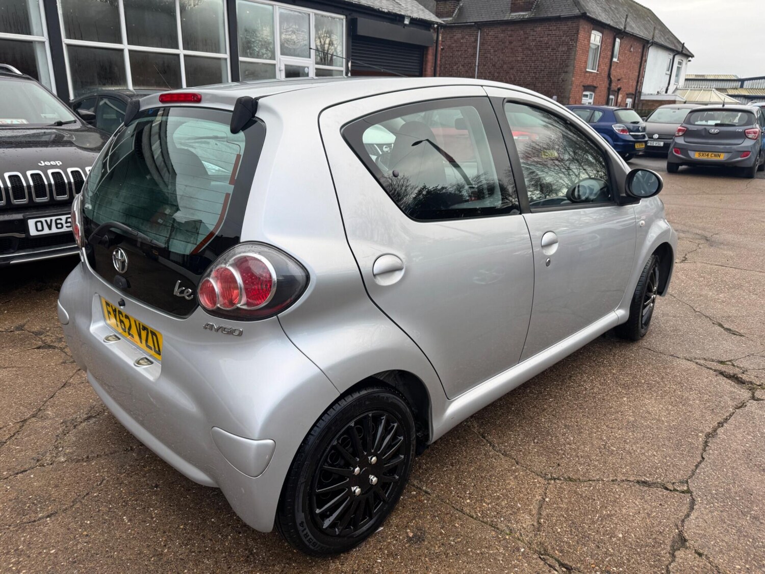 Used Toyota AYGO for sale - 77683829: Photo 6