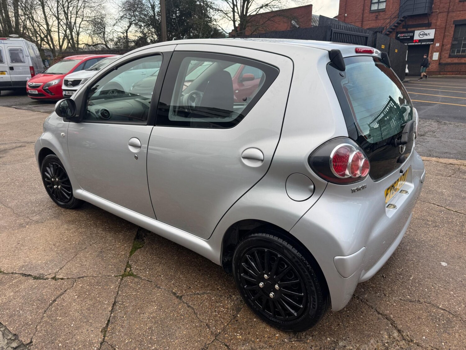 Used Toyota AYGO for sale - 77683829: Photo 8