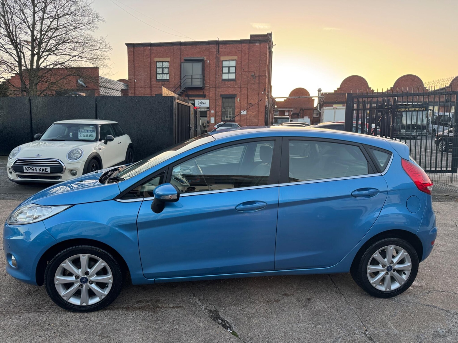 Used Ford Fiesta 2010 for sale - 77940203: Photo 4