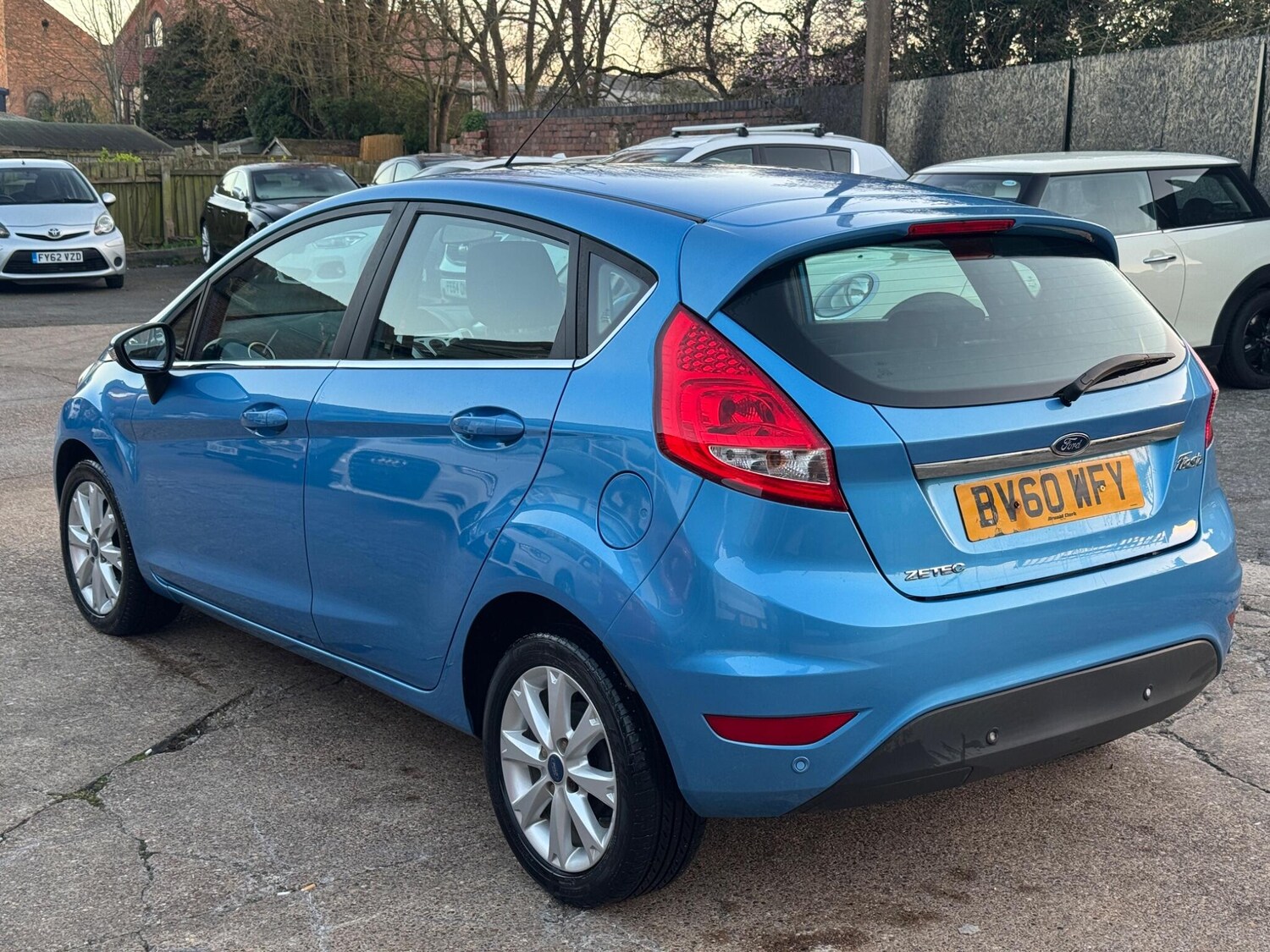 Used Ford Fiesta 2010 for sale - 77940203: Photo 6