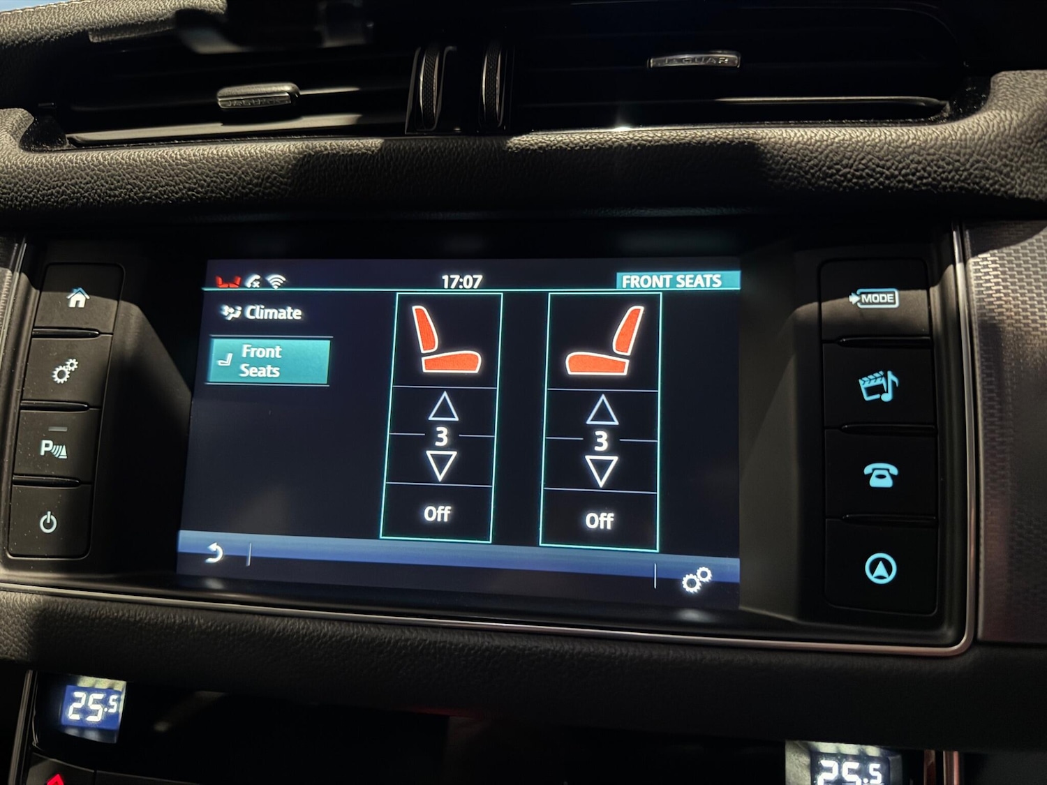 Used Jaguar XF 2017 for sale - 77738145: Photo 35