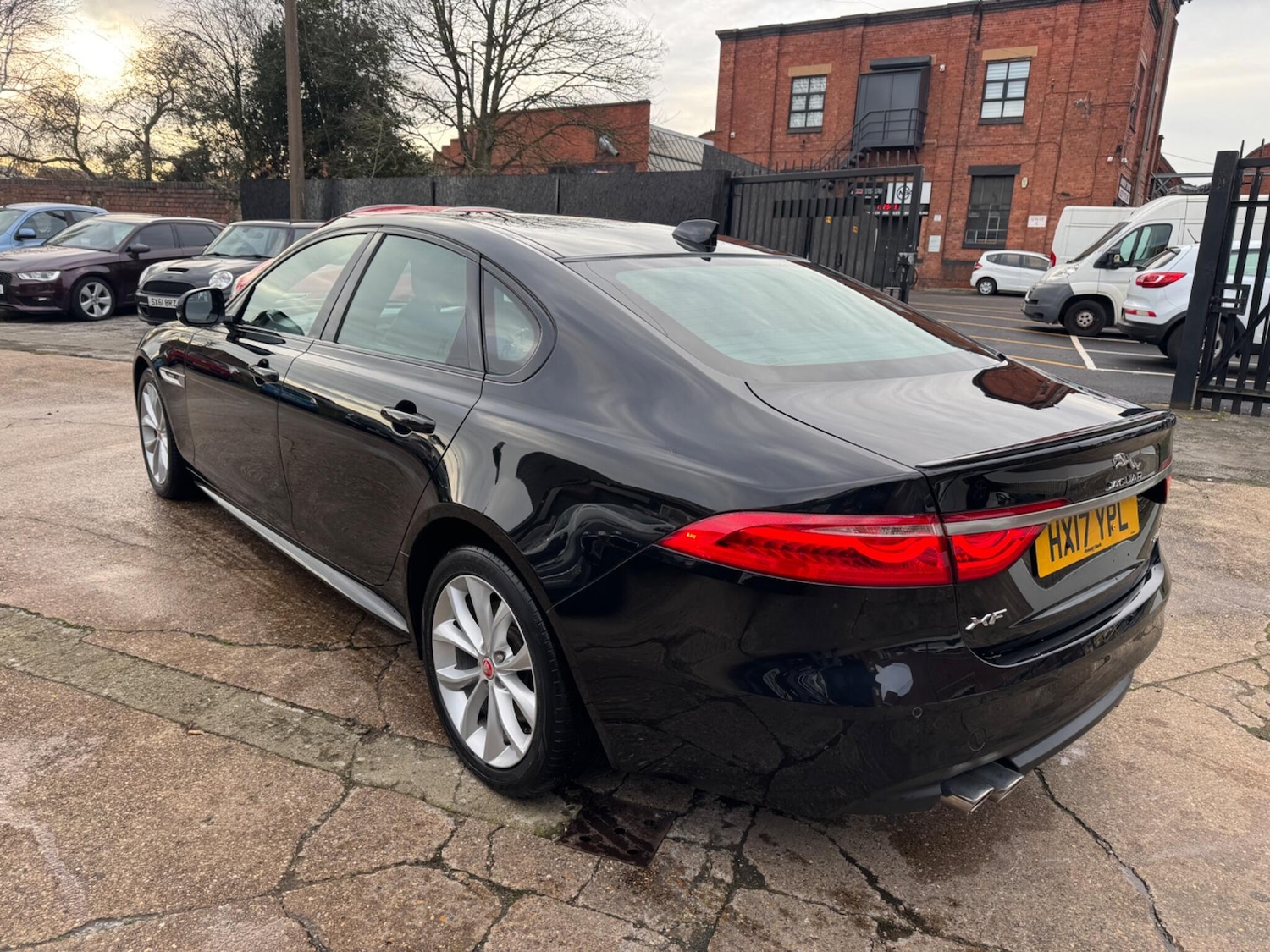 Used Jaguar XF 2017 for sale - 77738145: Photo 6