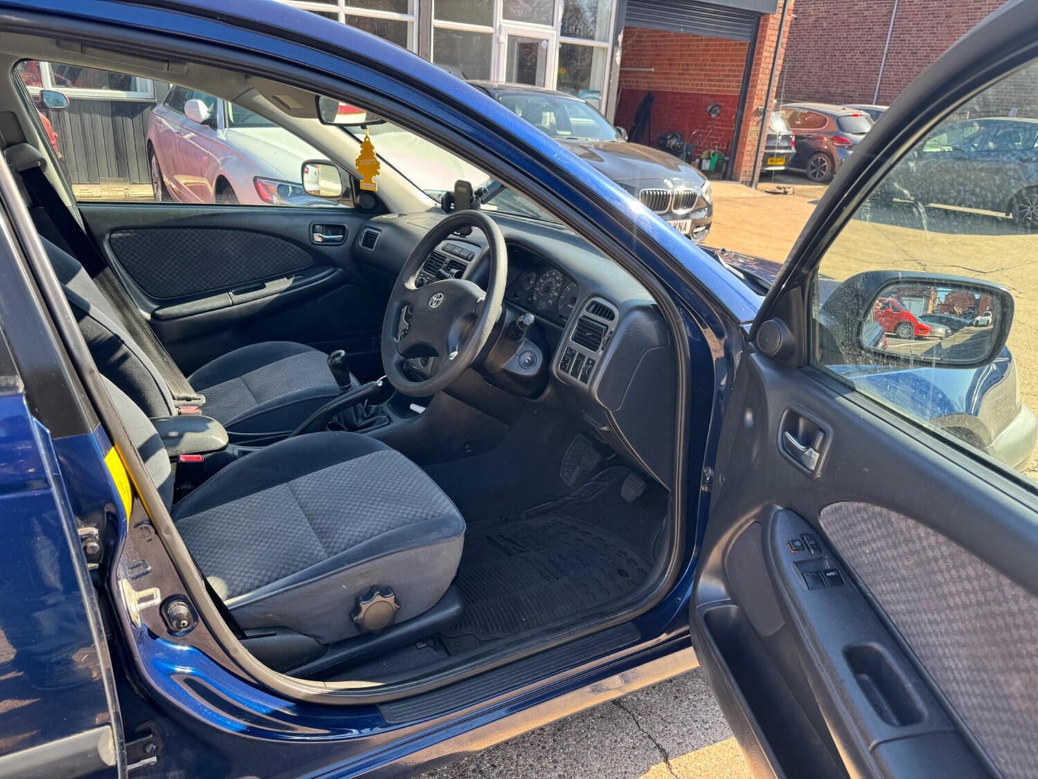 Used Toyota Avensis 2002 for sale - 77939519: Photo 7