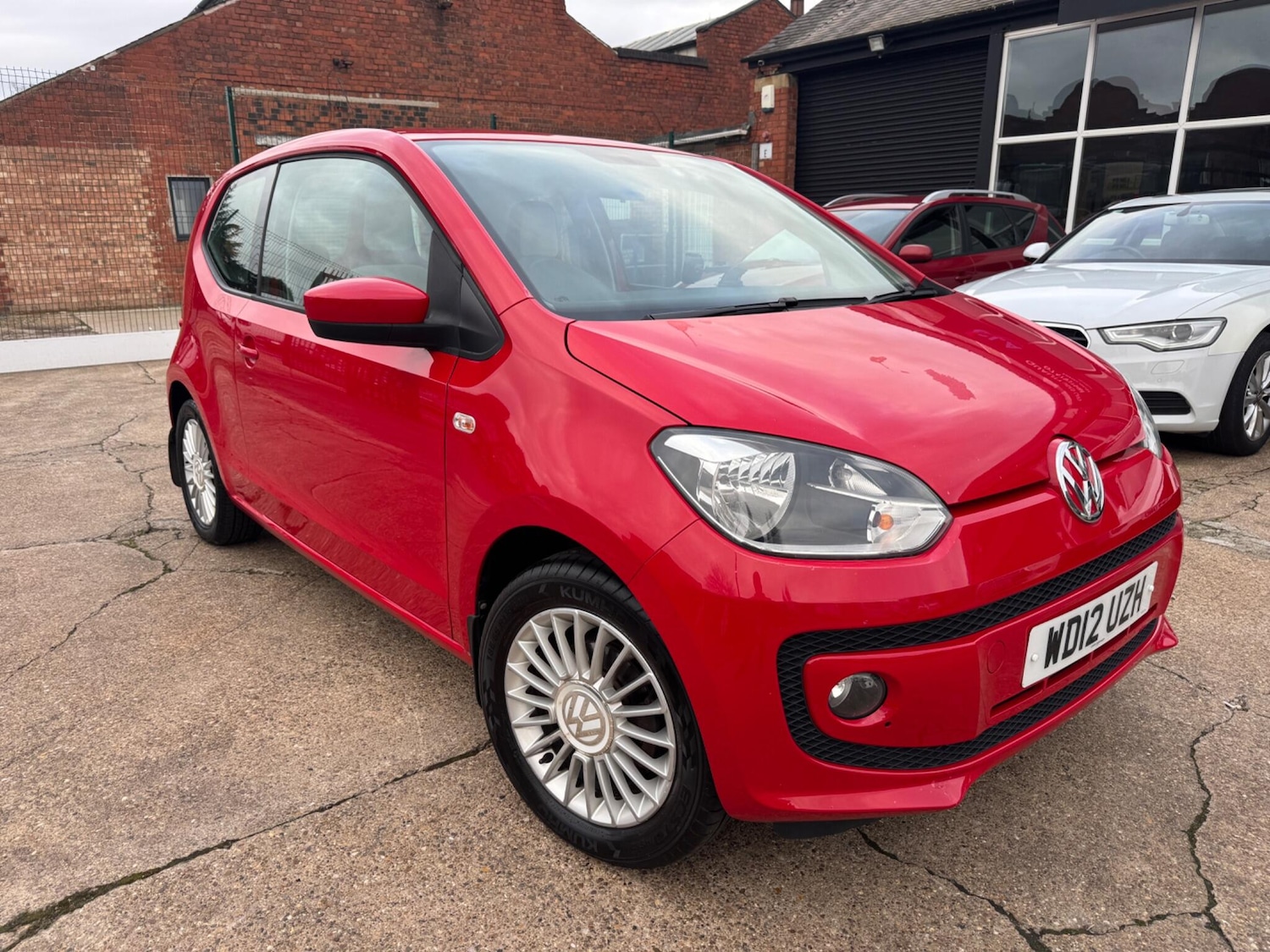Used Volkswagen up! for sale - 77723064: Photo 1