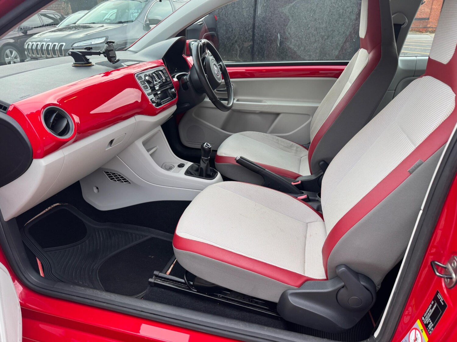 Used Volkswagen up! for sale - 77723064: Photo 14