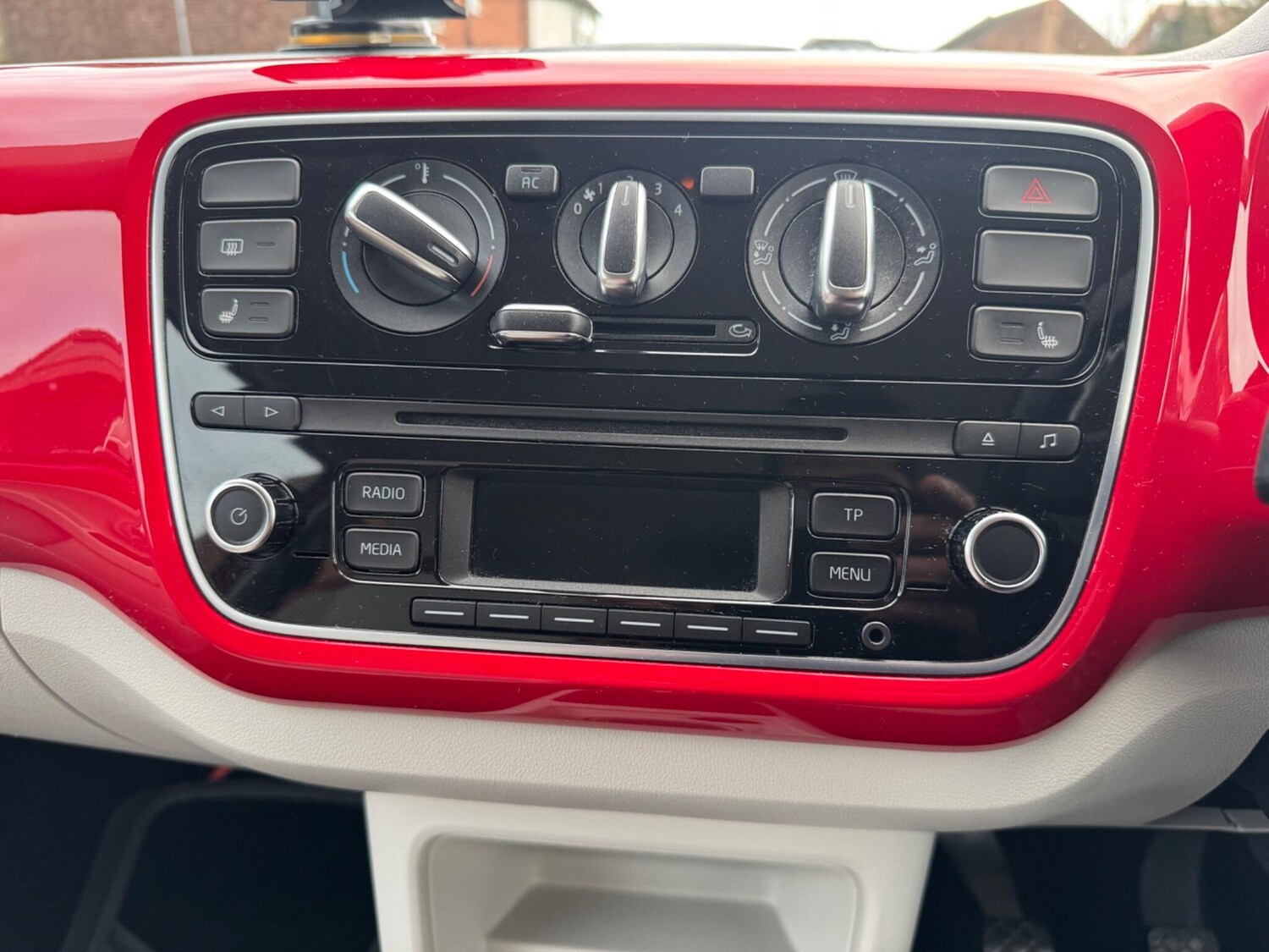 Used Volkswagen up! for sale - 77723064: Photo 18