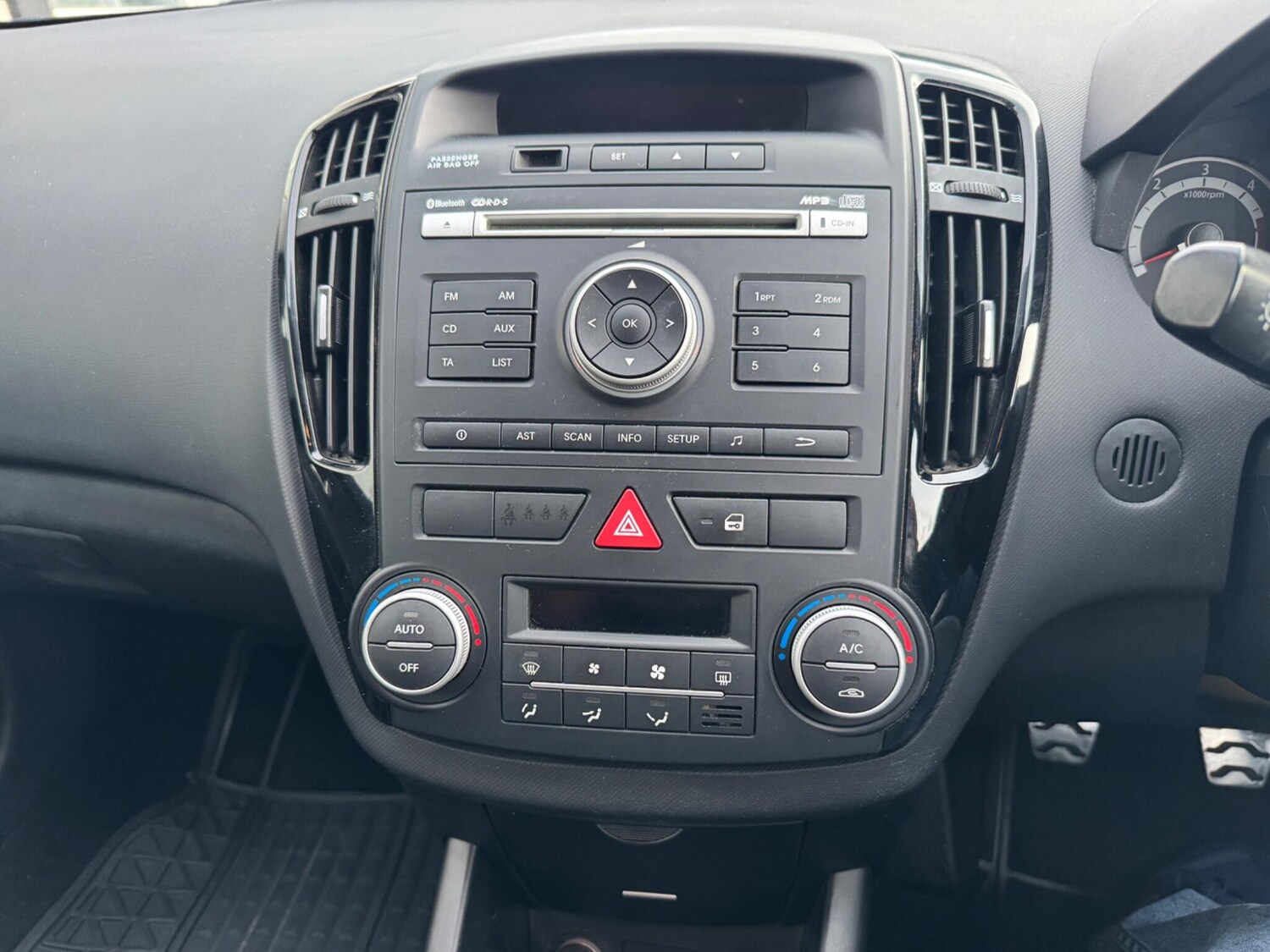 Used Kia Ceed for sale - 77722894: Photo 15