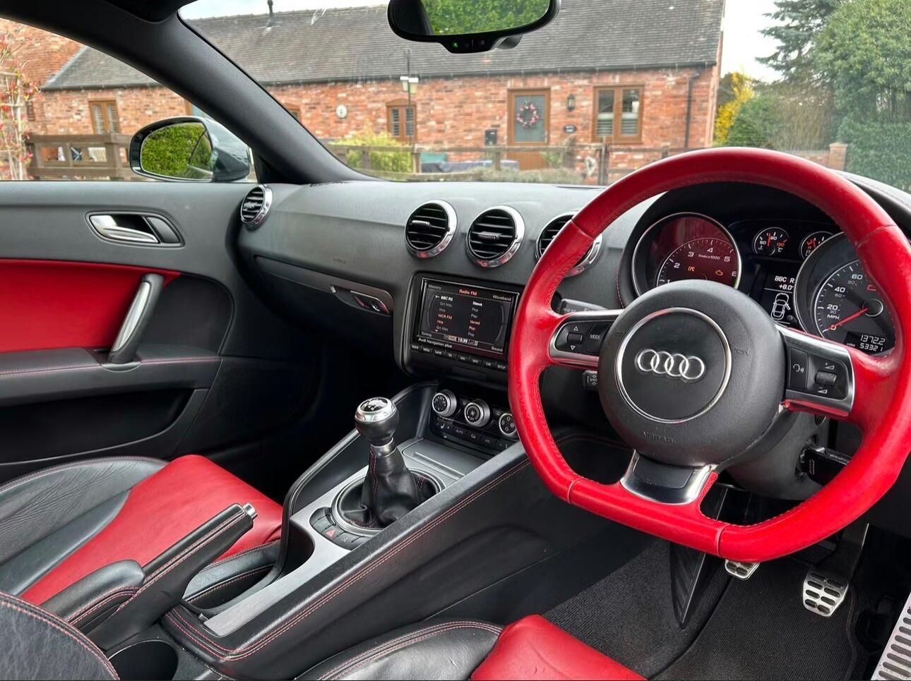 Used Audi TT for sale - 78019264: Photo 2