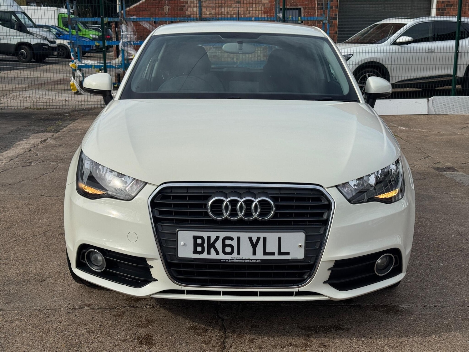 Used Audi A1 2011 for sale - 78127611: Photo 2