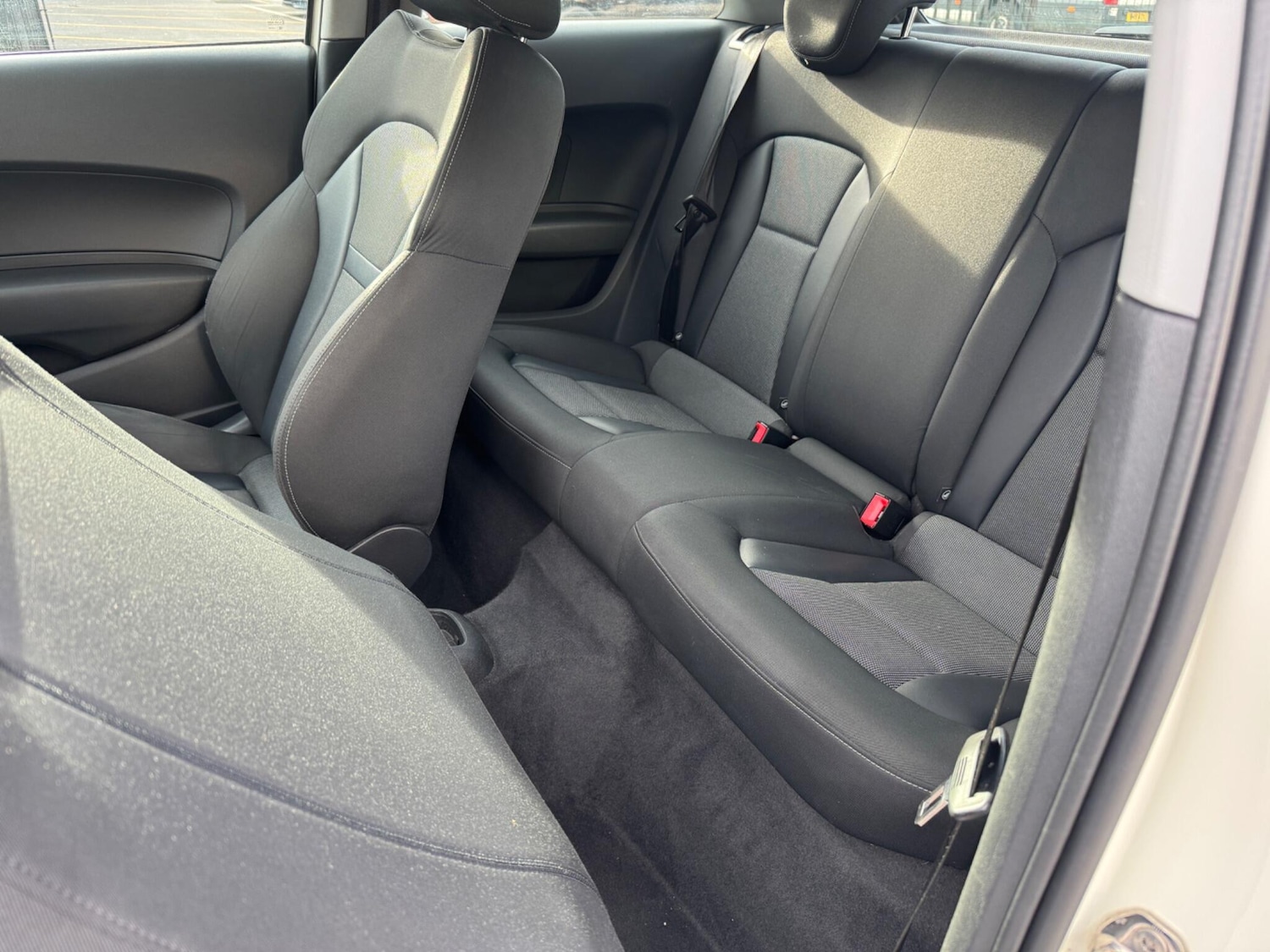 Used Audi A1 2011 for sale - 78127611: Photo 24