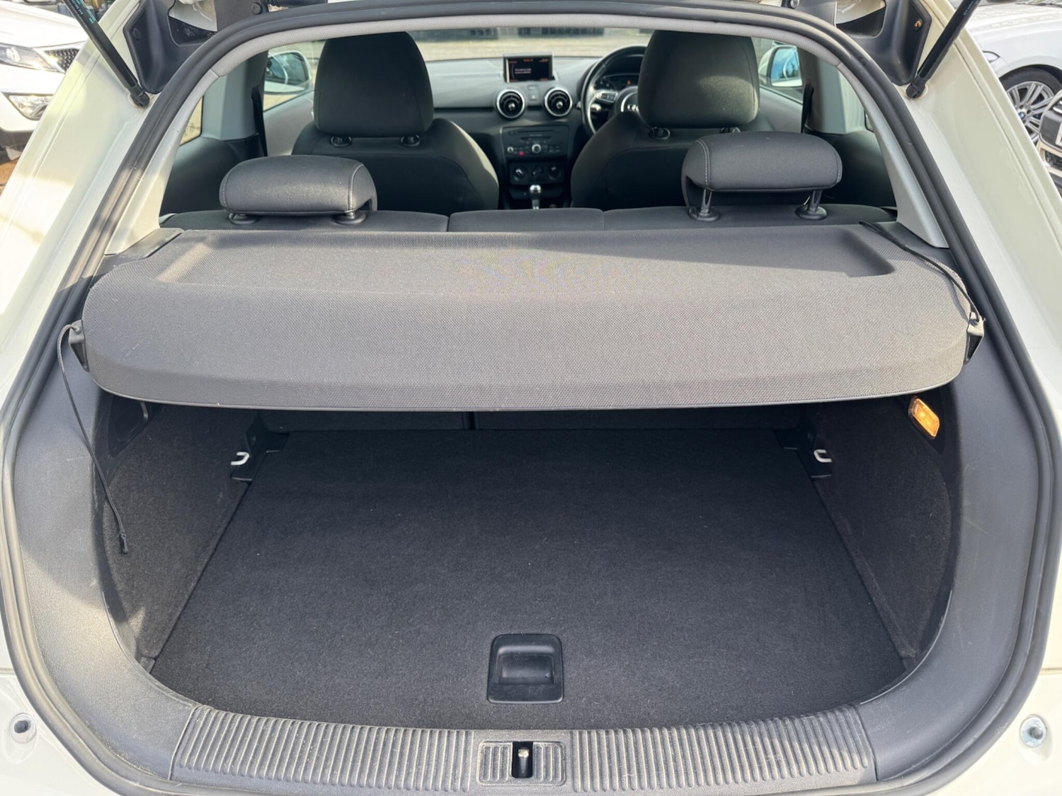 Used Audi A1 2011 for sale - 78127611: Photo 30