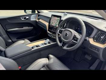 Used Volvo XC60 2025 for sale - 75089381: Photo