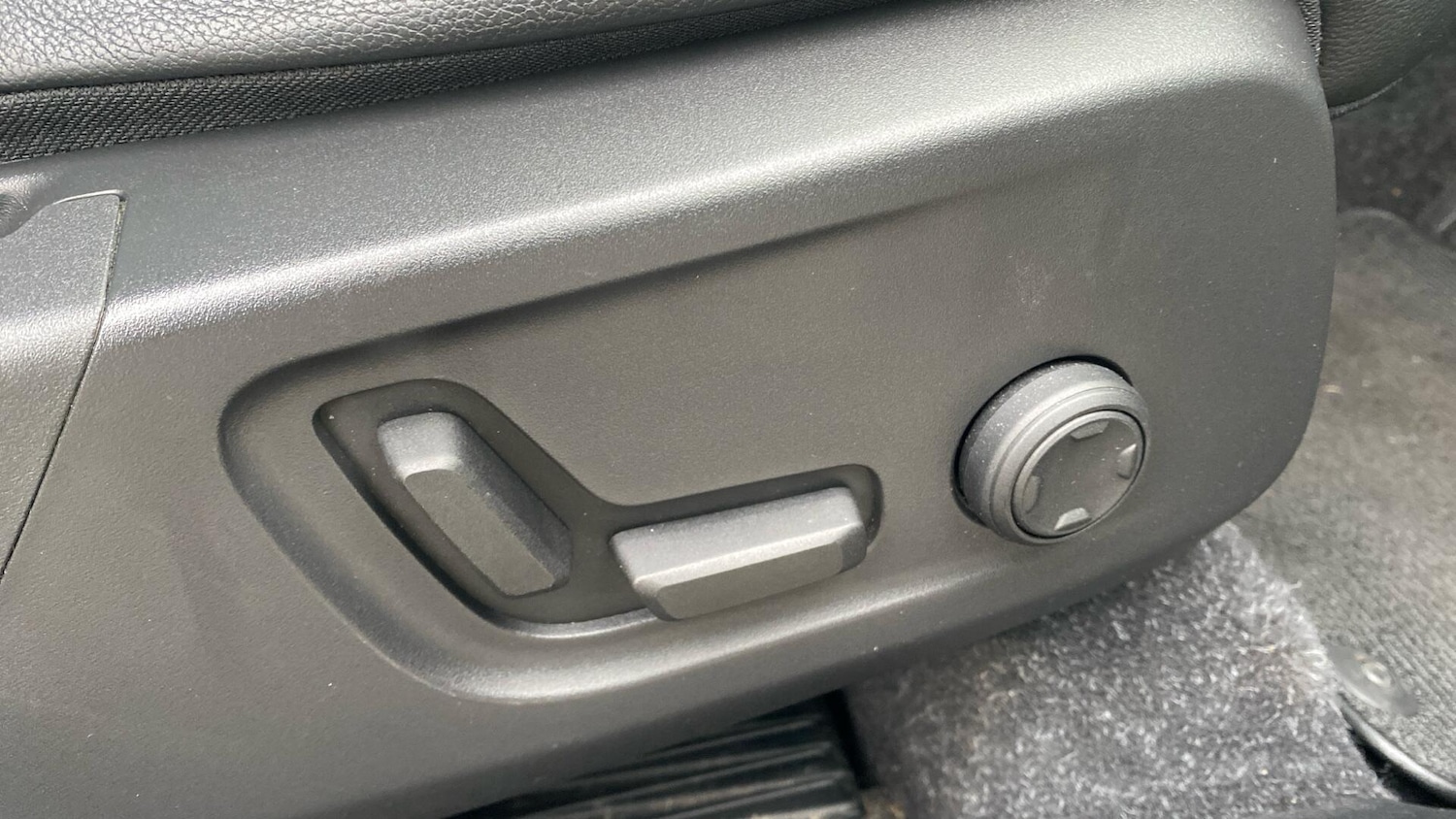 Used Volvo XC40 2019 for sale - 77060249: Photo 22