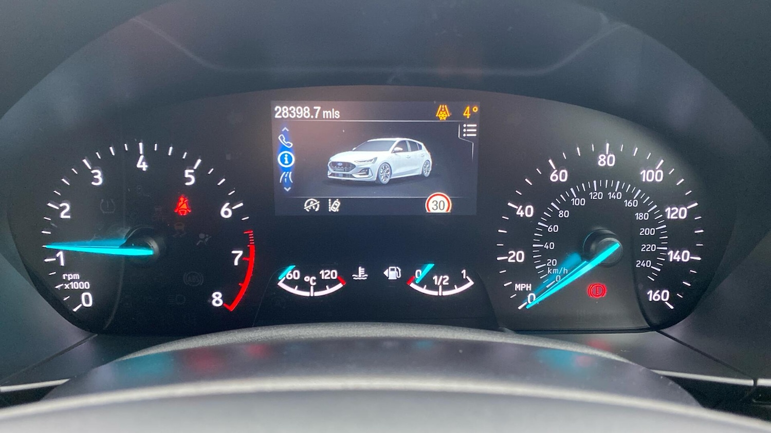 Used Ford Focus 2023 for sale - 77109575: Photo 11