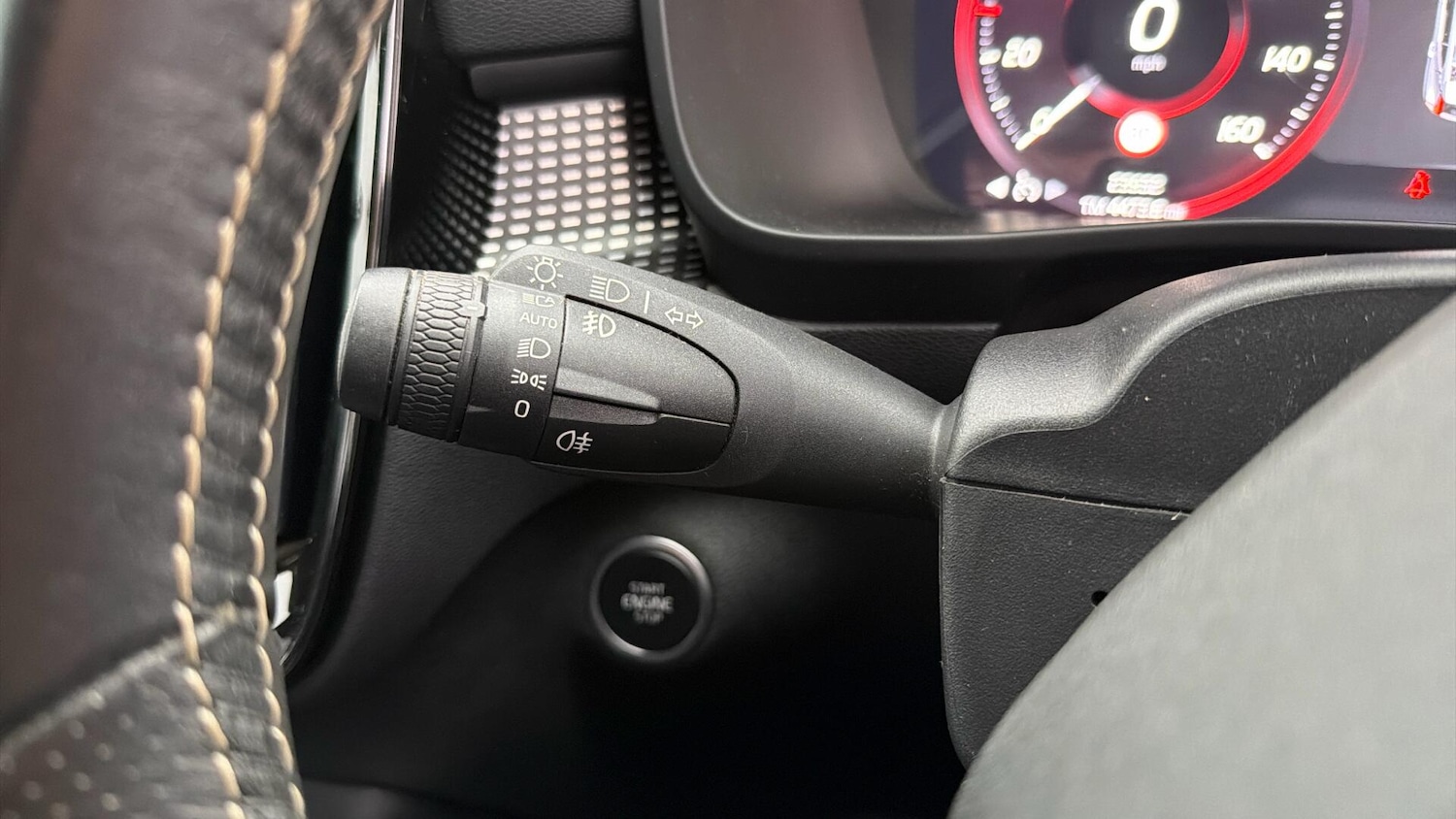 Used Volvo XC40 2020 for sale - 77060438: Photo 20