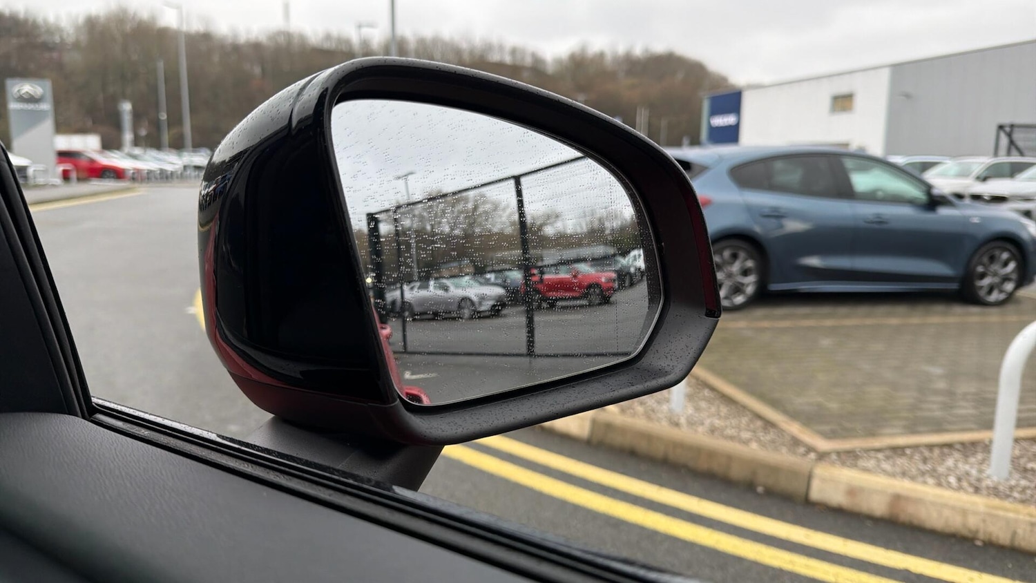 Used Volvo XC40 2020 for sale - 77060438: Photo 32