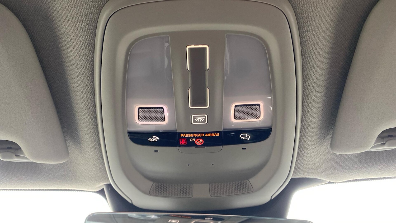 Used Volvo XC40 2025 for sale - 77101691: Photo 21