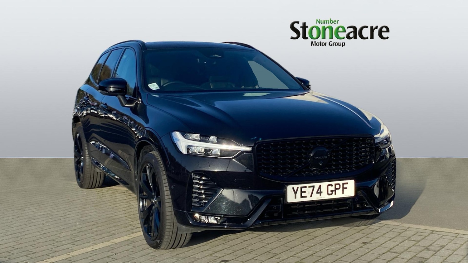 Used Volvo XC60 2024 for sale - 76612863: Photo 1