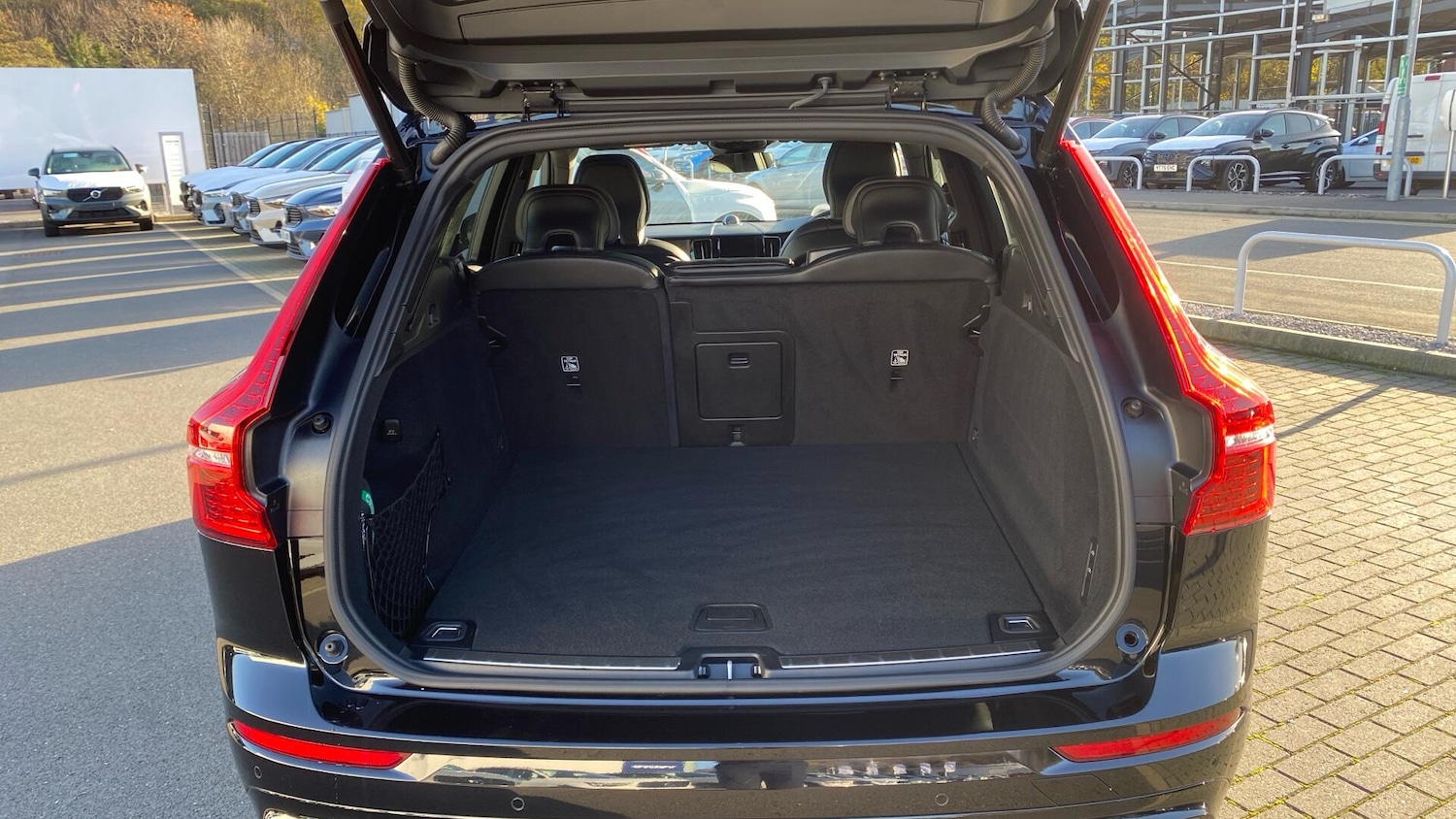 Used Volvo XC60 2024 for sale - 76612863: Photo 14