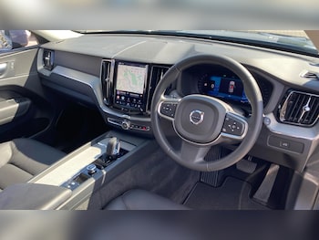 Used Volvo XC60 2023 for sale - 79452411: Photo