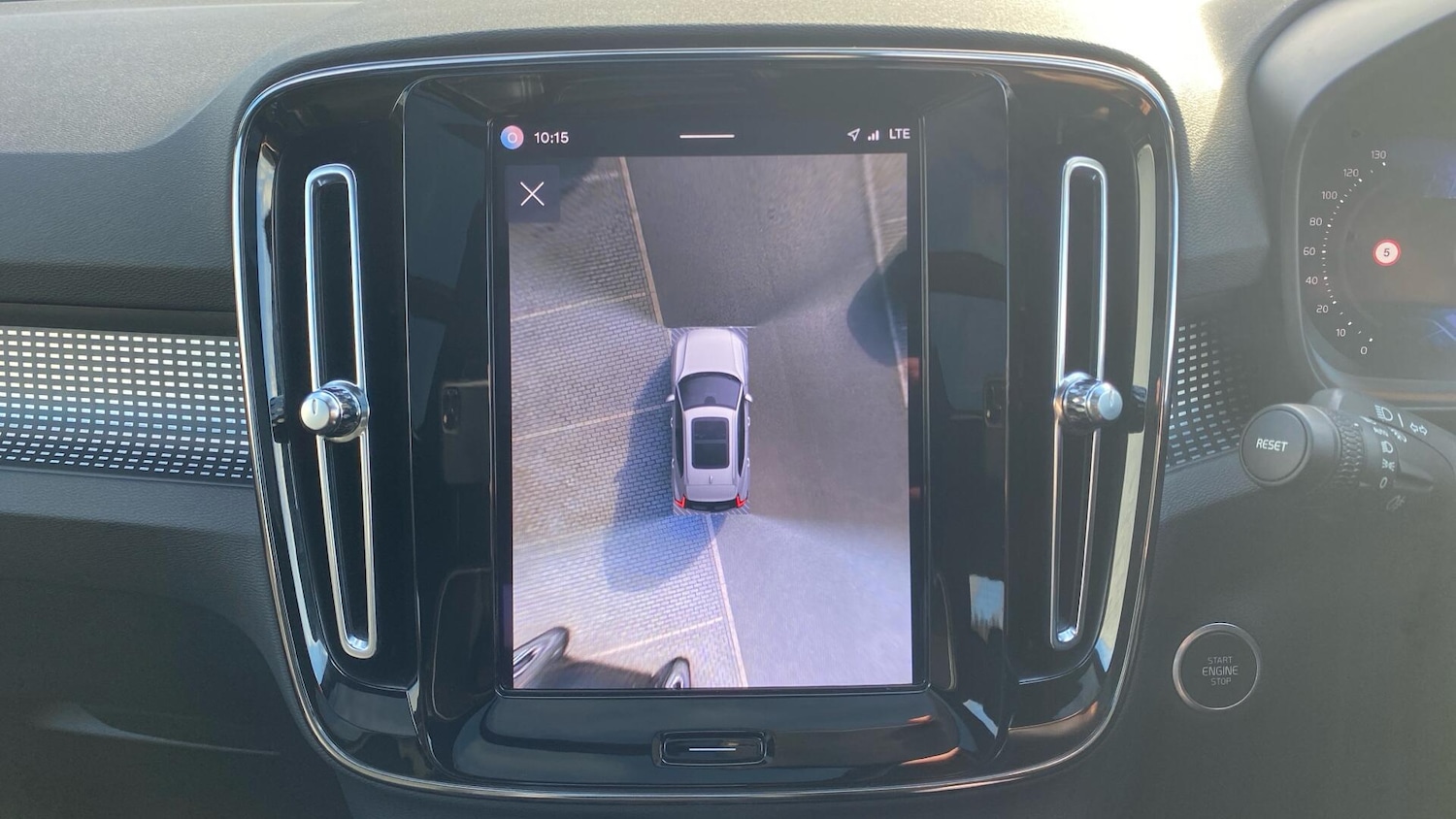 Used Volvo XC40 2023 for sale - 78086111: Photo 19