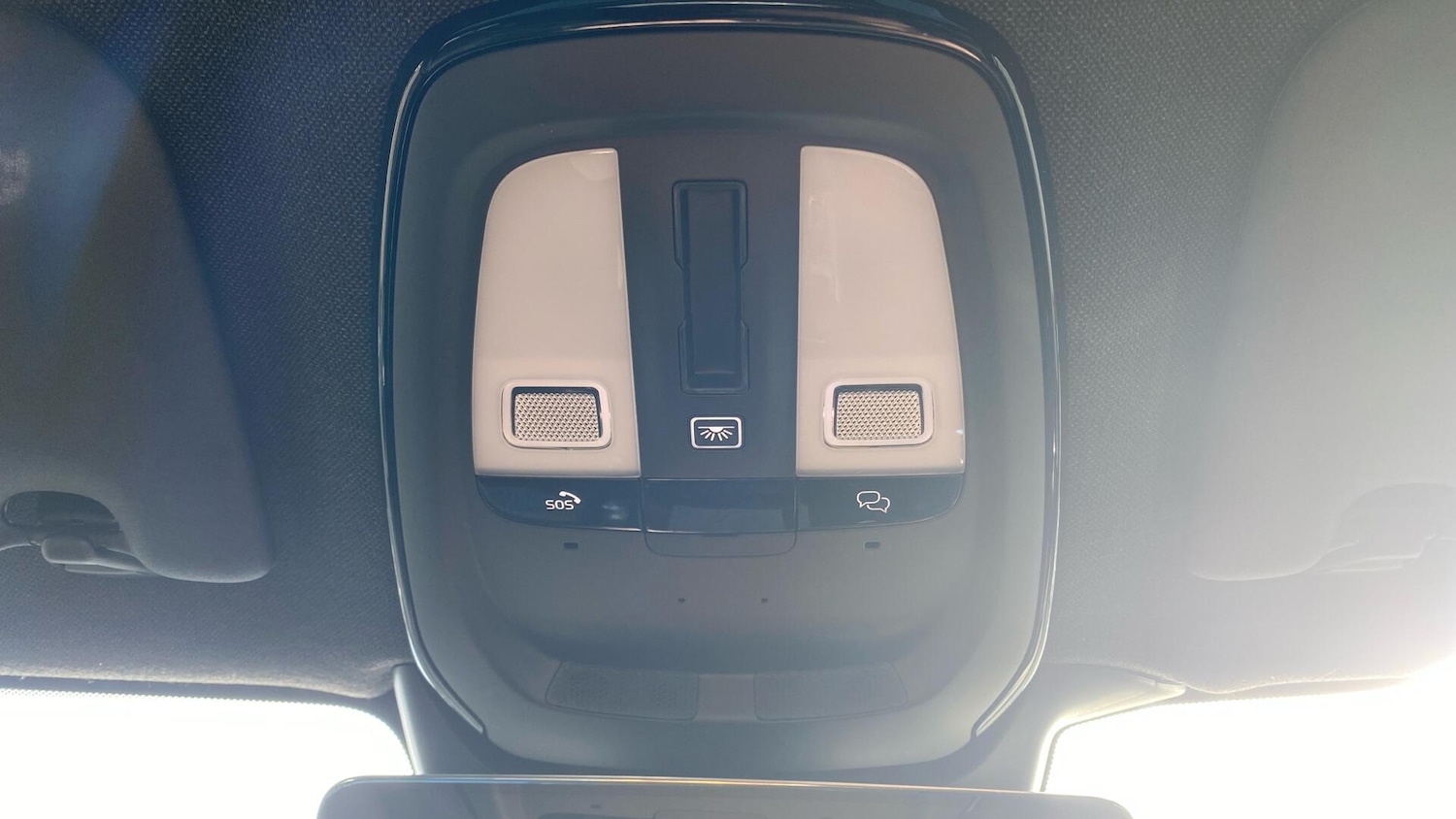 Used Volvo XC40 2023 for sale - 78086111: Photo 28