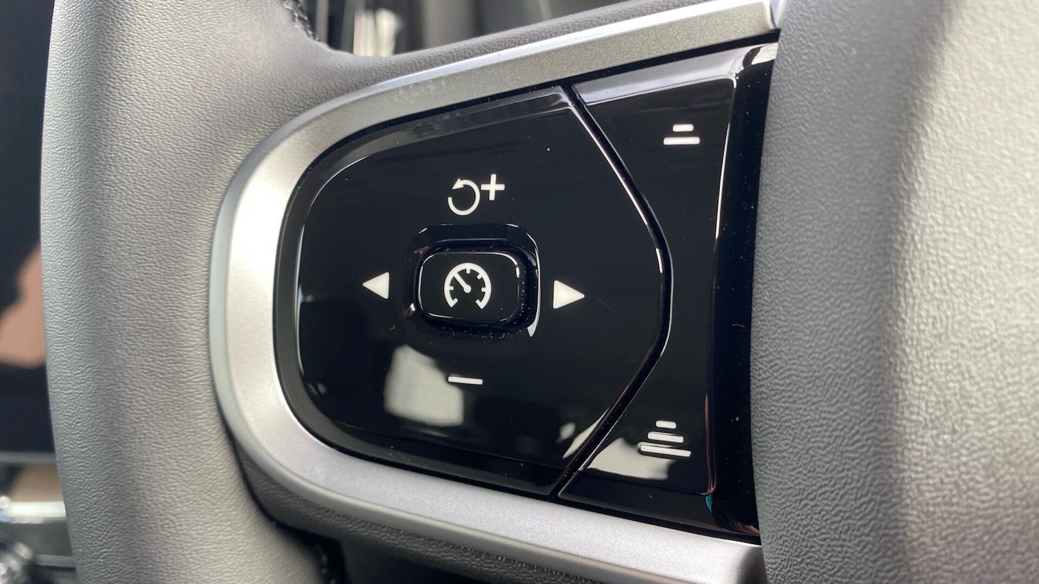 Used Volvo XC60 2026 for sale - 78057627: Photo 18