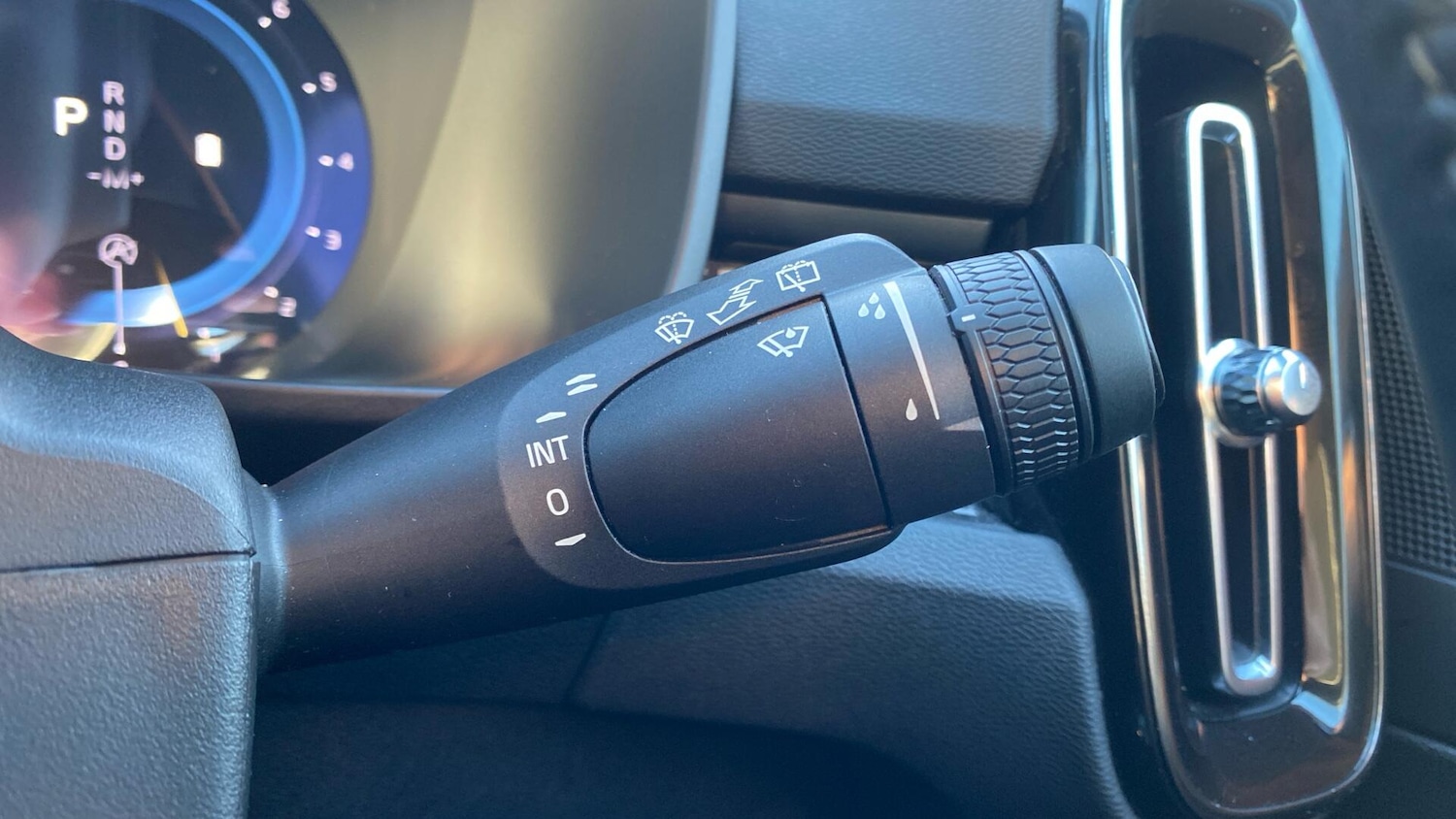 Used Volvo XC40 2022 for sale - 77163476: Photo 18