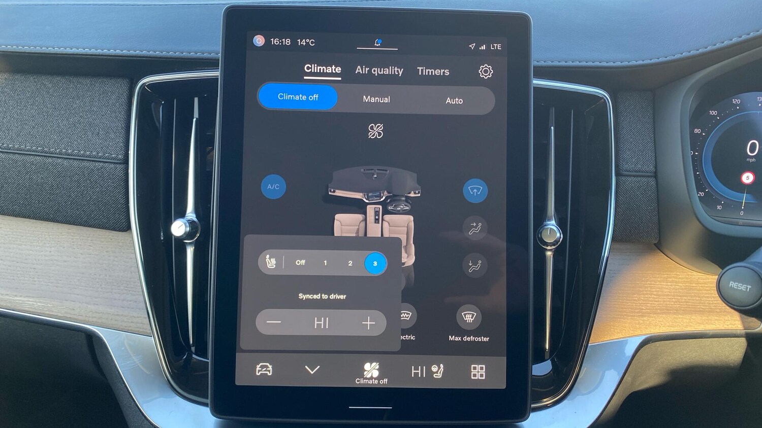 Used Volvo XC90 for sale - 77768641: Photo 16