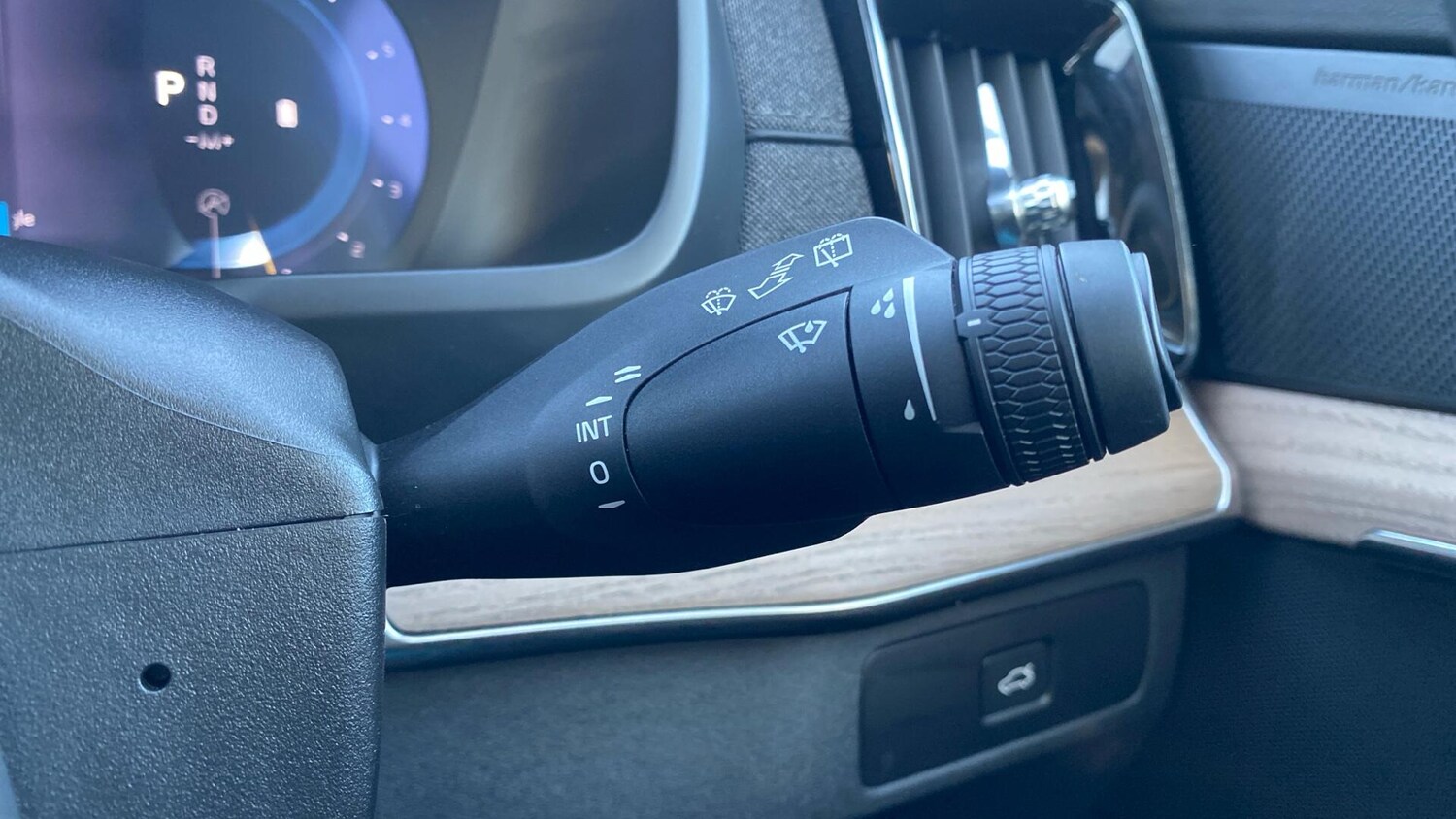 Used Volvo XC90 for sale - 77768641: Photo 23