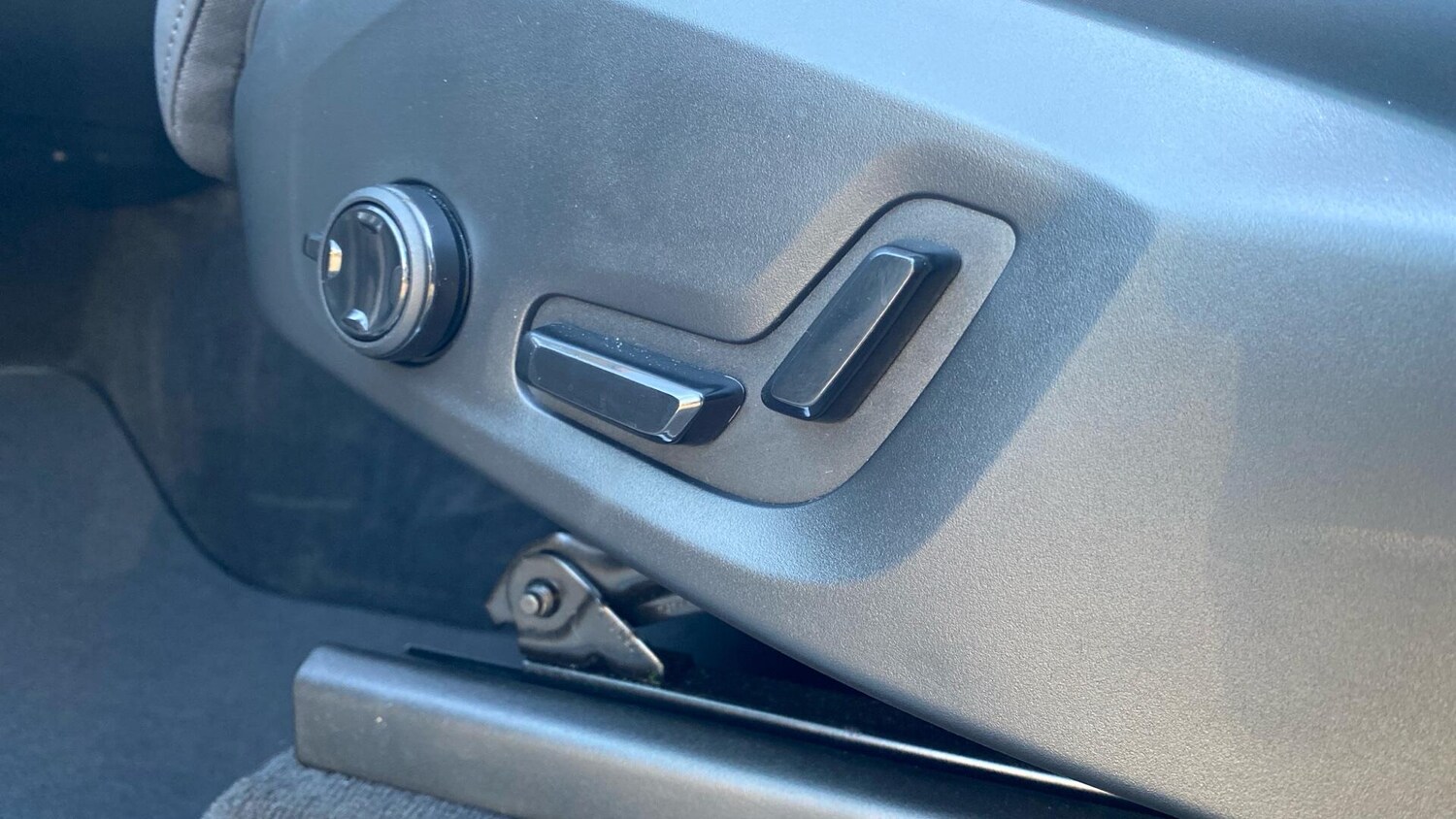 Used Volvo XC90 for sale - 77768641: Photo 40