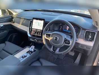 Used Volvo XC90 2025 for sale - 77768641: Photo