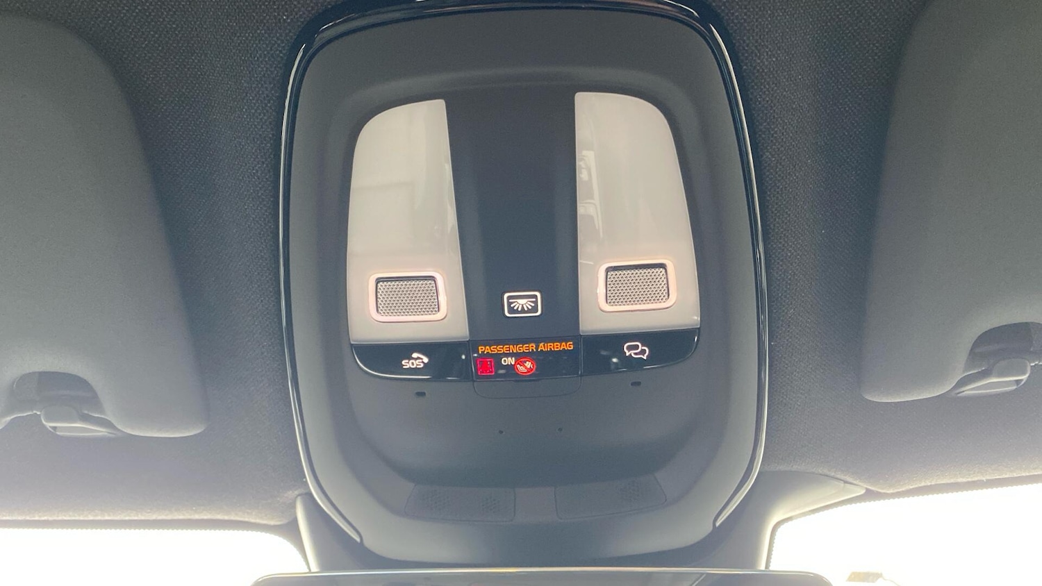 Used Volvo XC40 2023 for sale - 77266702: Photo 23