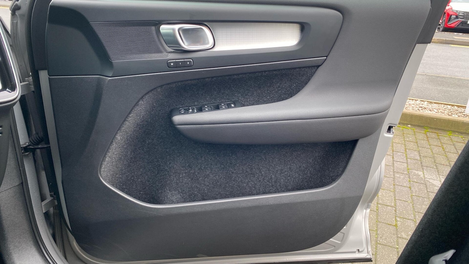 Used Volvo XC40 2023 for sale - 77266702: Photo 26