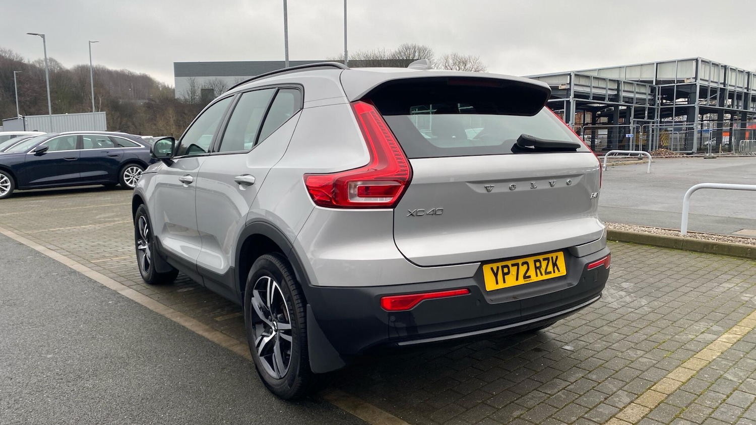 Used Volvo XC40 2023 for sale - 77266702: Photo 5