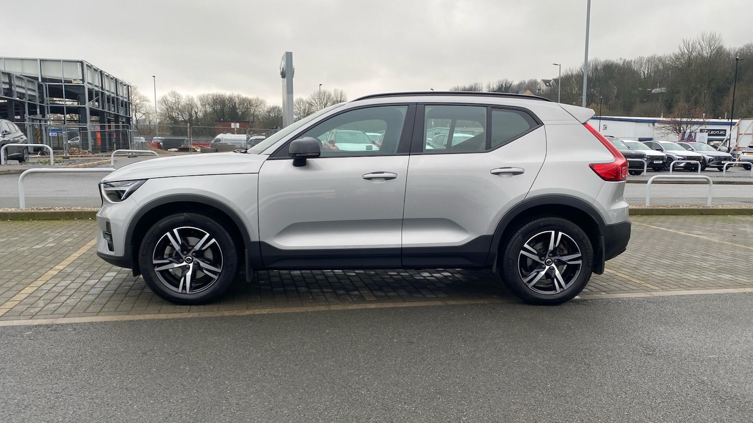 Used Volvo XC40 2023 for sale - 77266702: Photo 6