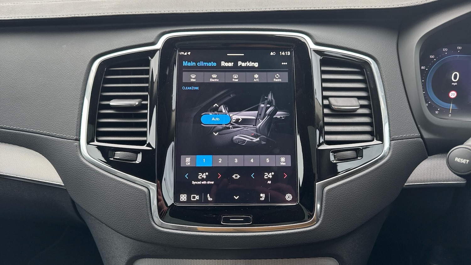 Used Volvo XC90 2022 for sale - 77131447: Photo 30