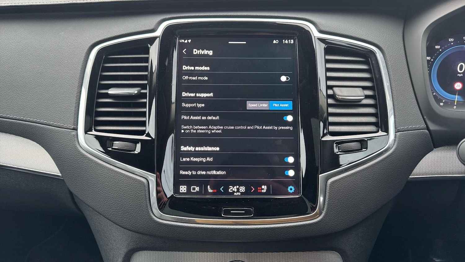 Used Volvo XC90 2022 for sale - 77131447: Photo 37