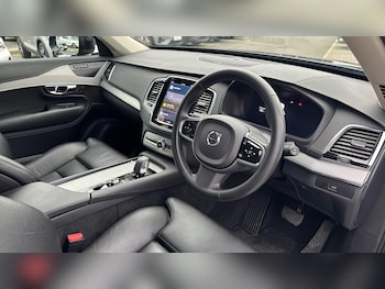 Used Volvo XC90 2022 for sale - 77131447: Photo