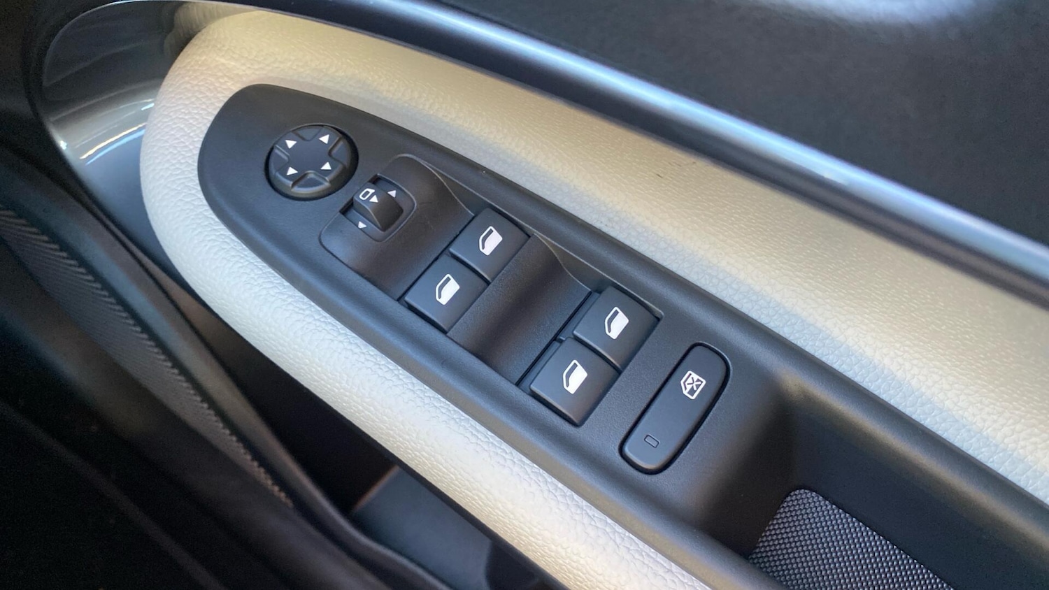 Used Fiat 600 2025 for sale - 76671360: Photo 24